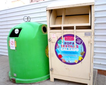 Lodosa - Contenedores de reciclaje 2