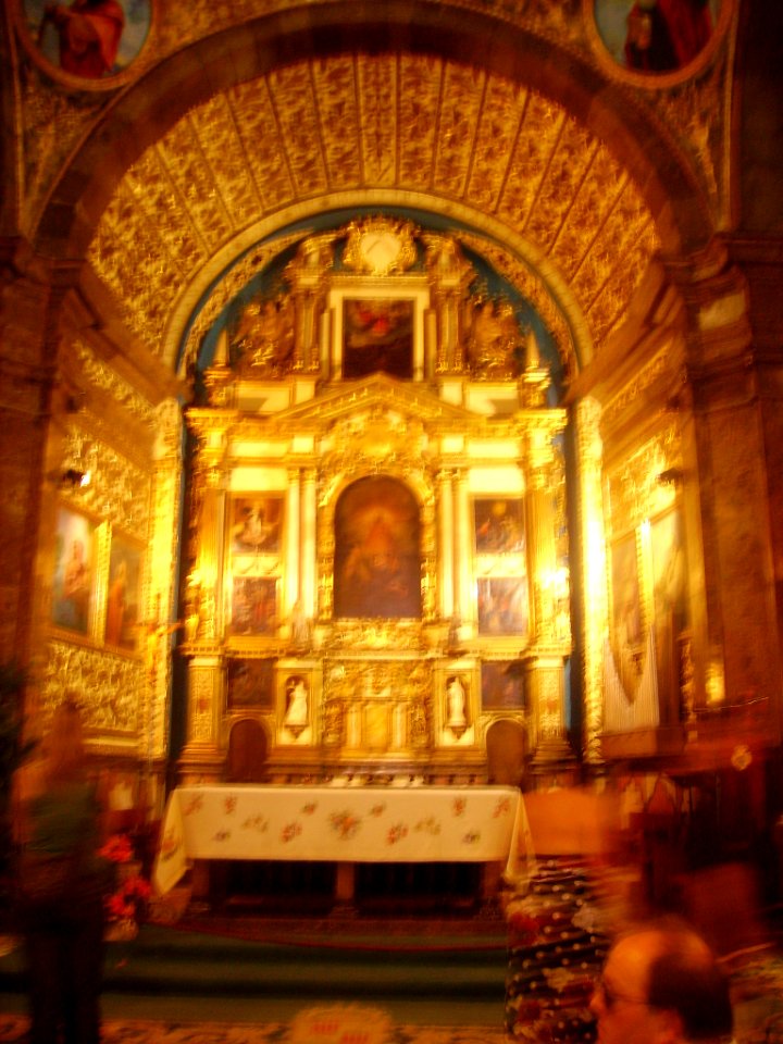 Lluc Kloster Nuestra Senora de Lluc Basilika Innen Hochaltar 2