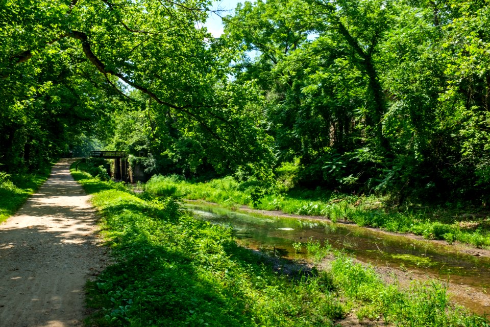 Lock 10 and lockhouse on Chesapeake and Ohio Canal
