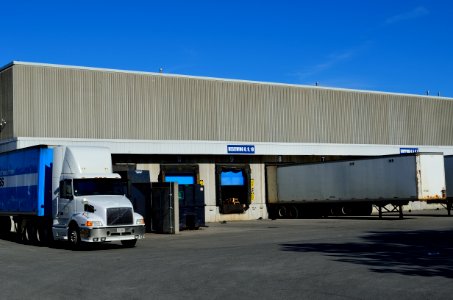 LoadingBay2