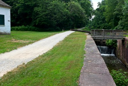 Lock 11, Lockhouse, and Mile Marker 9 on Chesapeake and Ohio Canal