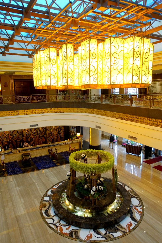 Lobby in Wangjiang Hotel - Chengdu, China - DSC02886