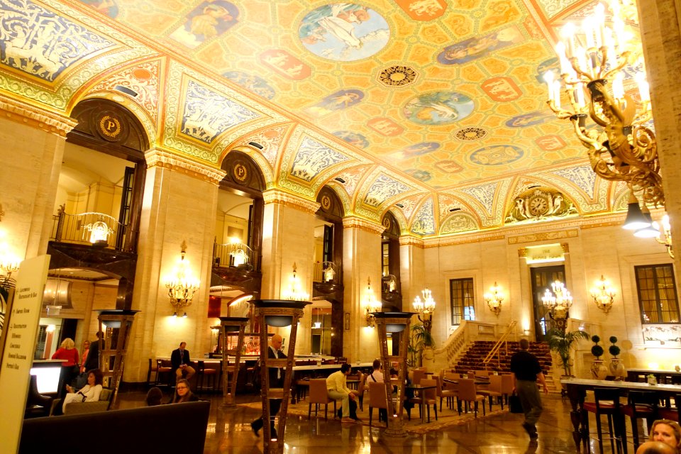 Lobby - Palmer House Hilton Hotel - Chicago, Illinois, USA - DSC06290