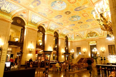 Lobby - Palmer House Hilton Hotel - Chicago, Illinois, USA - DSC06290