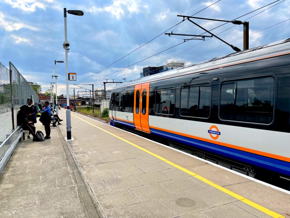 LO Class 710 arriving at pl 1 in Romford up, 2021 photo