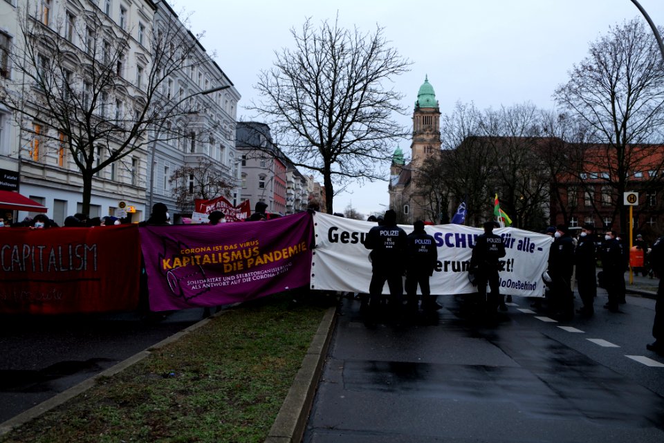 Lockdown Capitalism demonstration Berlin 2021-01-23 62