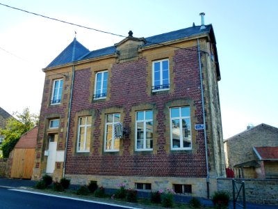 Lonny (Ardennes) école des filles