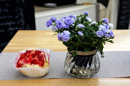 Strawberry cake bouquet strawberries