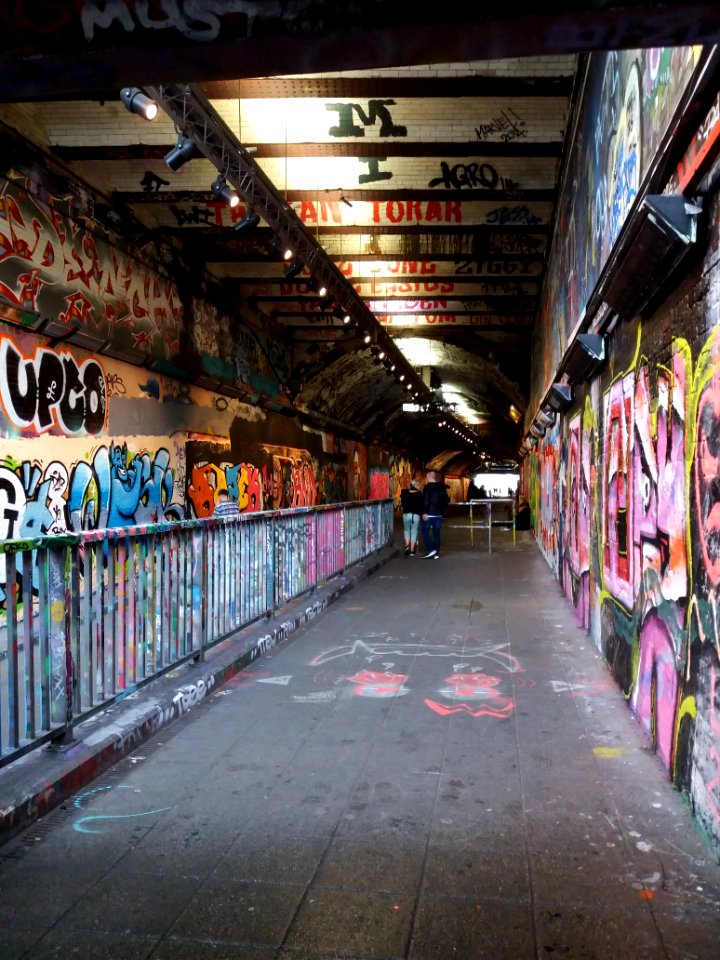 London - Leake Street, tunnel view (4)