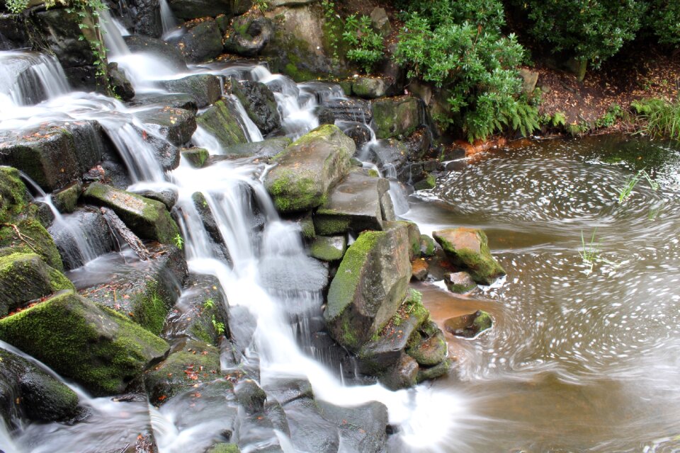 Flow nature water