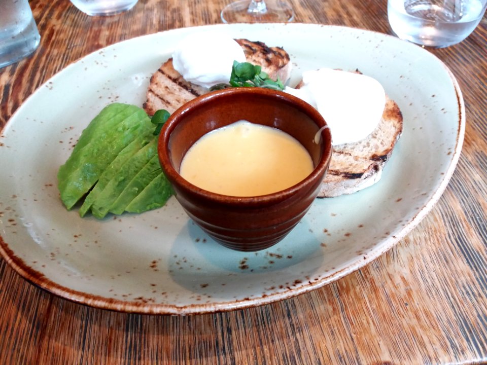 London - Kensington Church Street - Kensington Wine Rooms, breakfast