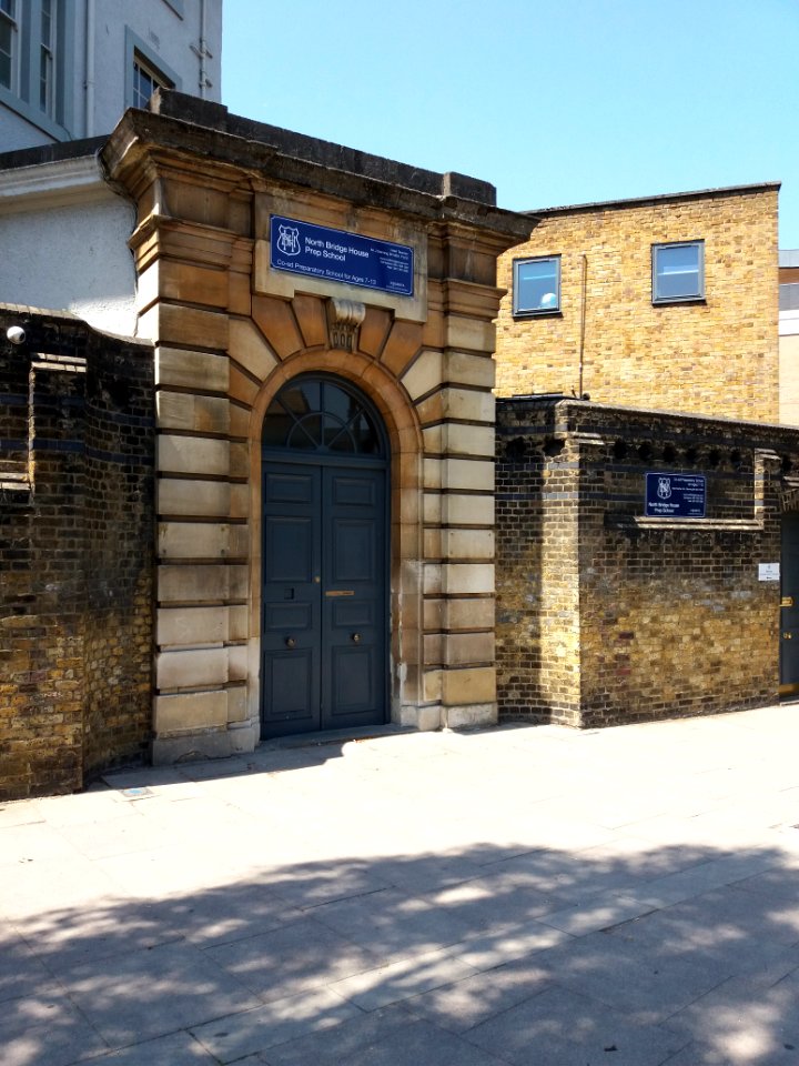 London - Gloucester Avenue, entrance of the North Bridge House School