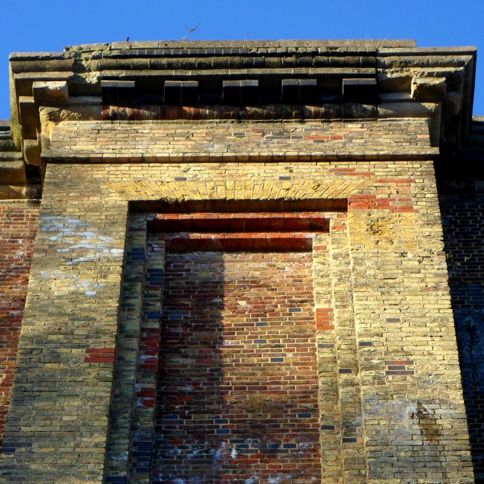 London Road Railway Viaduct, Preston Road, Brighton (December 2013) (Detail of Brickwork) (2)