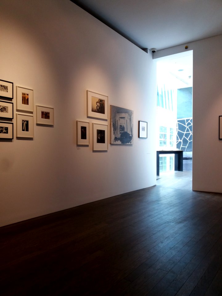 London - The Photographer's Gallery, room and large window