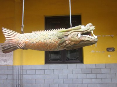 Longyu (Dragon Fish) hung on the eaves, Xixin Chan Temple