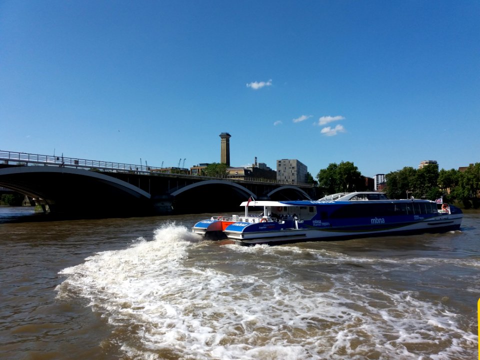 London - Thames Clippers, Jupiter Clipper leaving Battersea Power Station stop