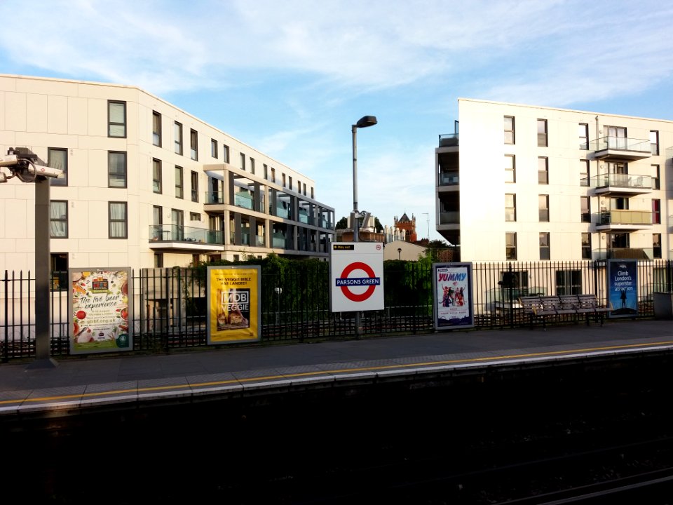 London - Parsons Green tube station, platform with roundel