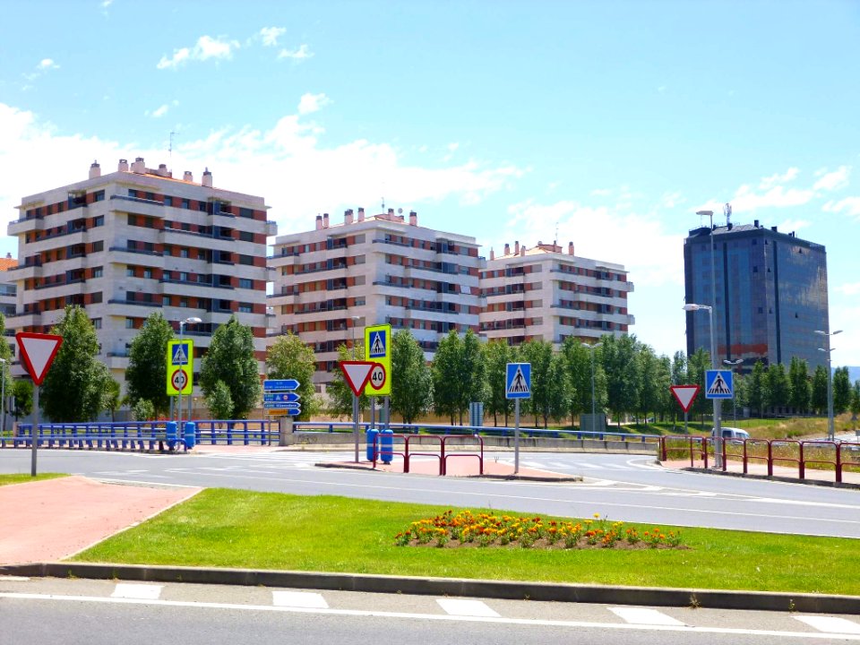 Logroño - Barrio de Los Lirios 10