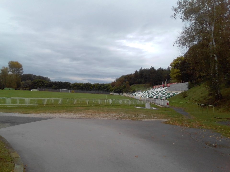 Lokomotiv Stadium, Mezdra (3)