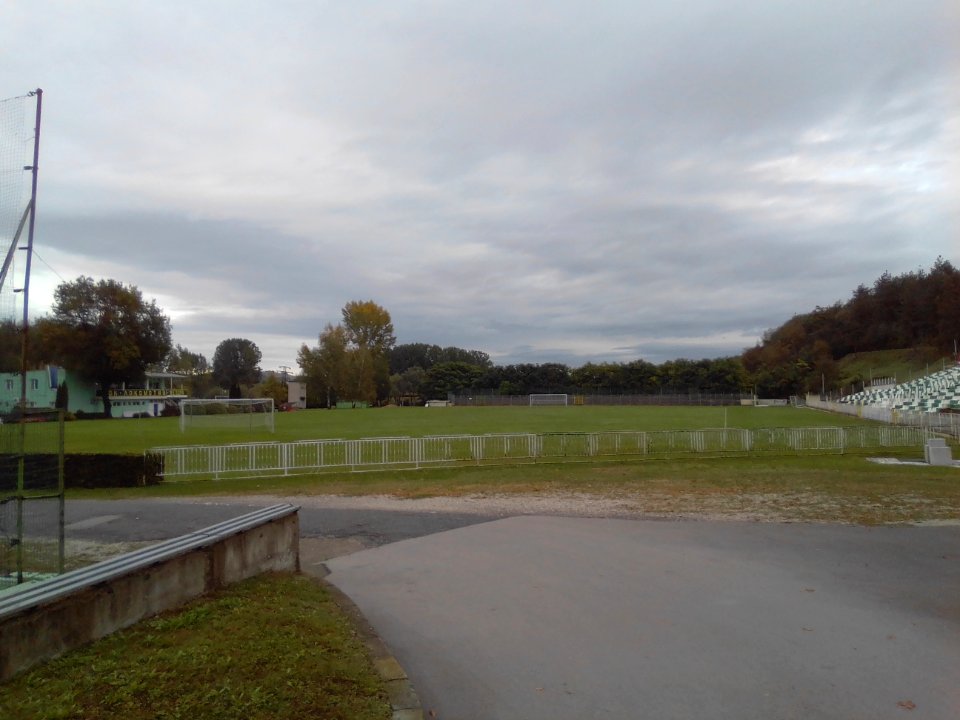Lokomotiv Stadium, Mezdra (2)