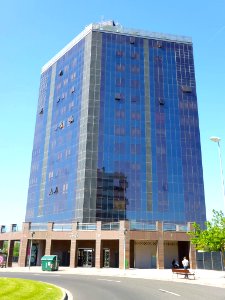 Logroño - Barrio de Los Lirios, Torre Onyx 16