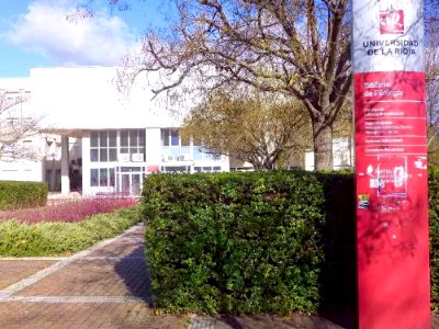 Logroño - Universidad de La Rioja, Edificio de Filología