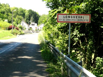 Longueval-Barbonval (Aisne) entrée de Longueval