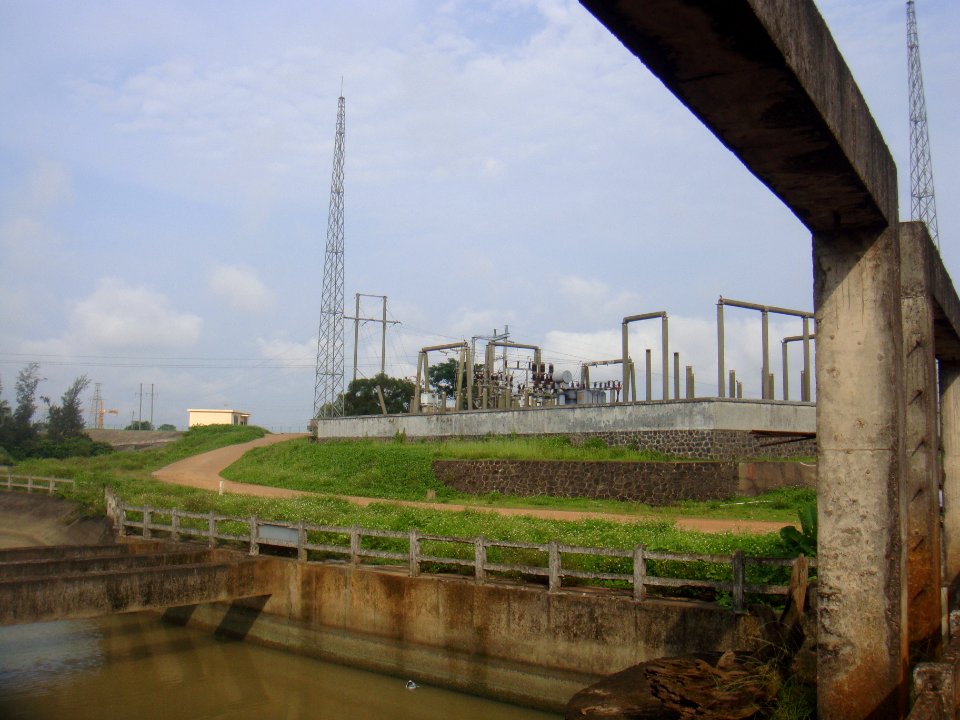 Longtang Dam - east bank generator electrical equipment - 02