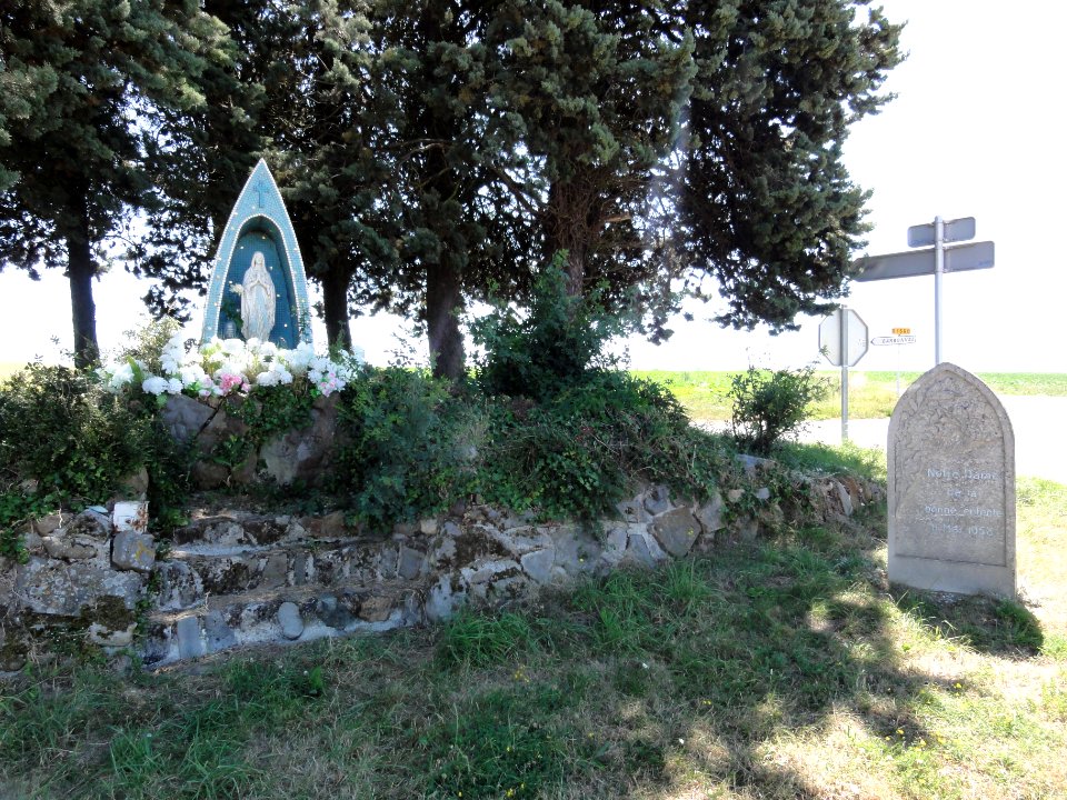 Longueval-Barbonval (Aisne) oratoire N.D.-de-Bonne-Entente