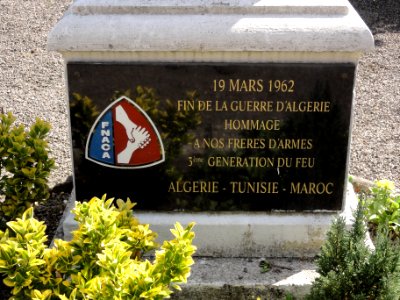 Longuyon (Meurthe-et-M.) plaque monument guerre Algérie