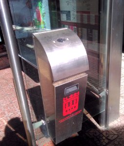 Logroño - contenedor de baterías
