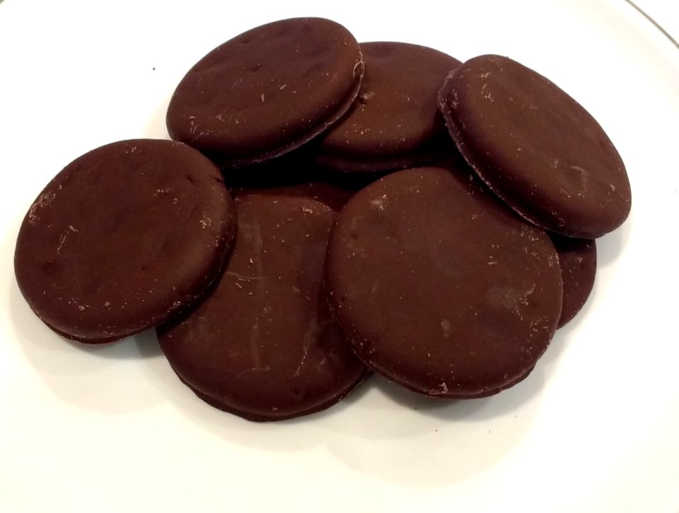 Little Brownie Bakers Thin Mints on a plate 2