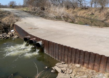 Little Nemaha H Rd crossing DS side 2