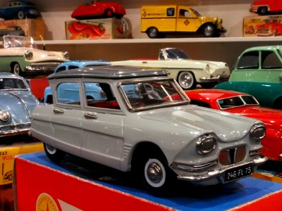 Litho tin toy Citroën Ami 6, Joustra pic2