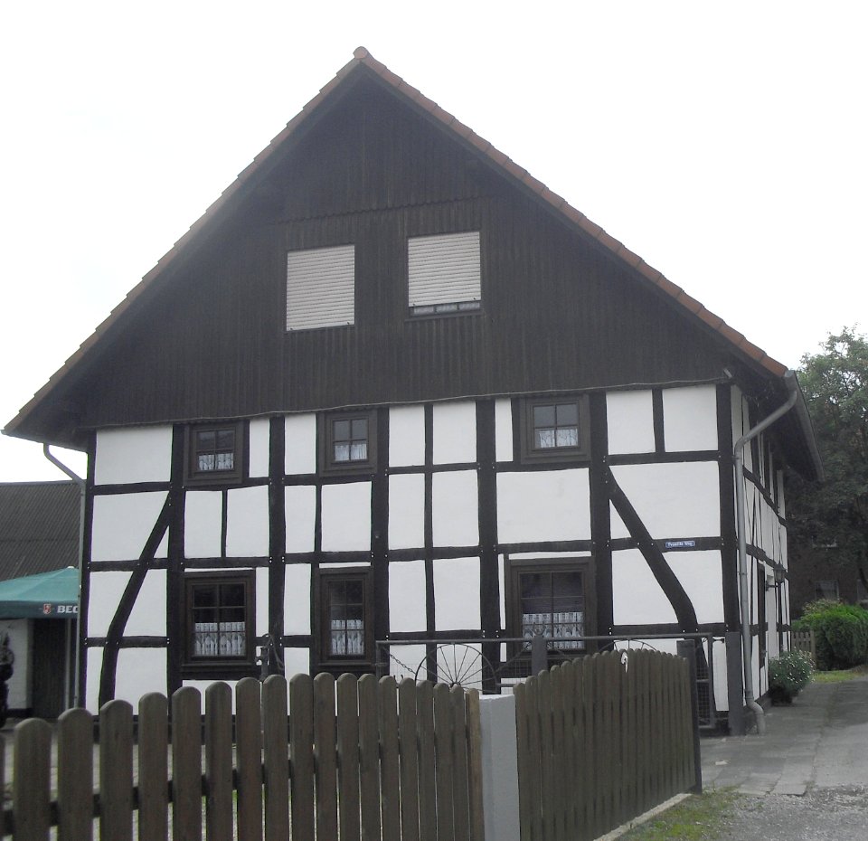 Lippspringe-Auf der Mersch 25a