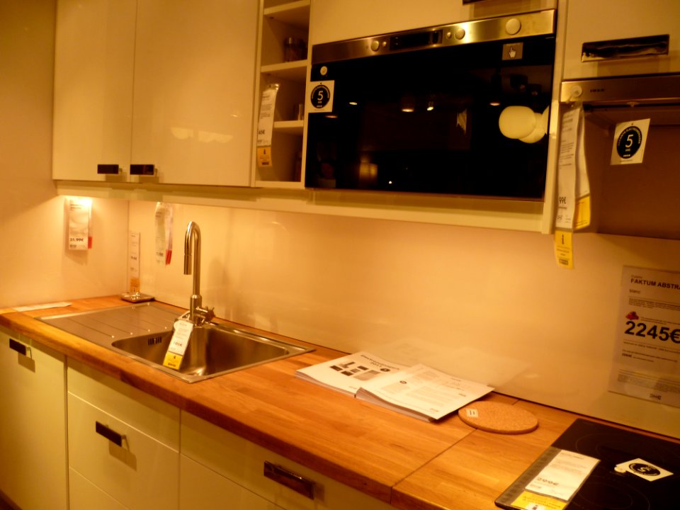 Lisses - magasin IKEA 2