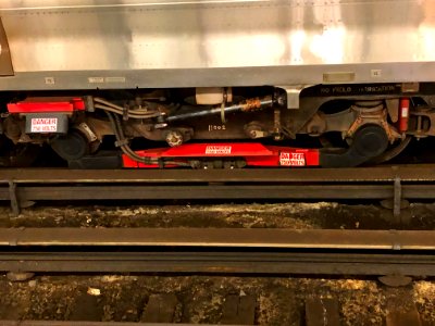 LIRR M7 car current collector shoe