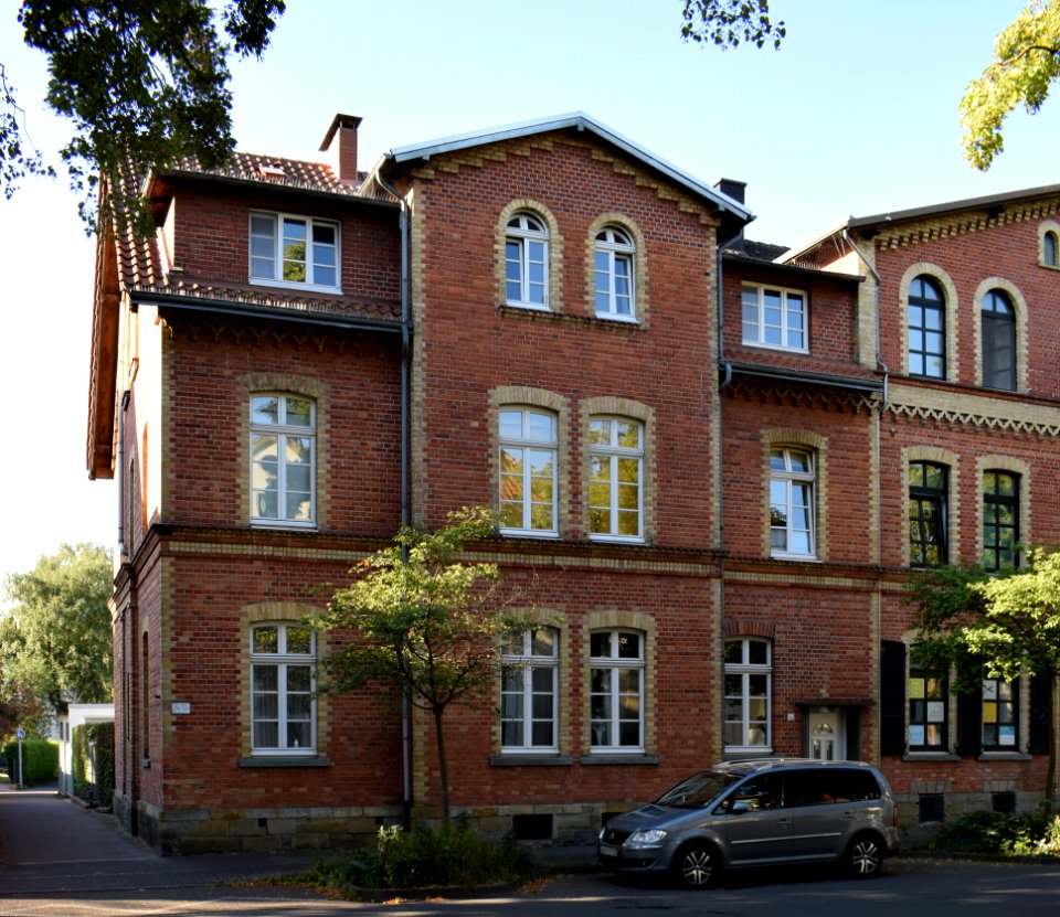 Lippstadt - Esbecker Straße 6