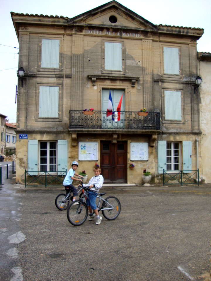 Lirac (Gard, Fr) mairie