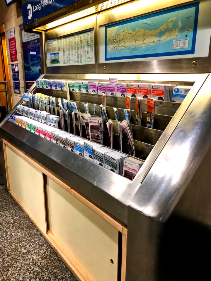 LIRR Train Schedules in Penn Station NY