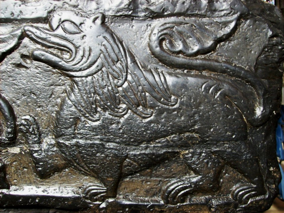 Lion- carving on font, Lincoln