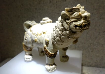 Lion figurine, Vinh Phuc, Thang Long, Hanoi, Ly dynasty, 11th-13th century AD, brown pattern ceramic - National Museum of Vietnamese History - Hanoi, Vietnam - DSC05444