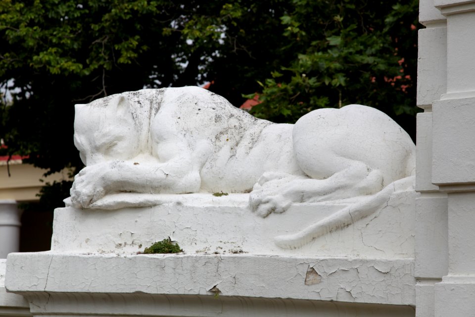 Lioness Gateway (left detail)
