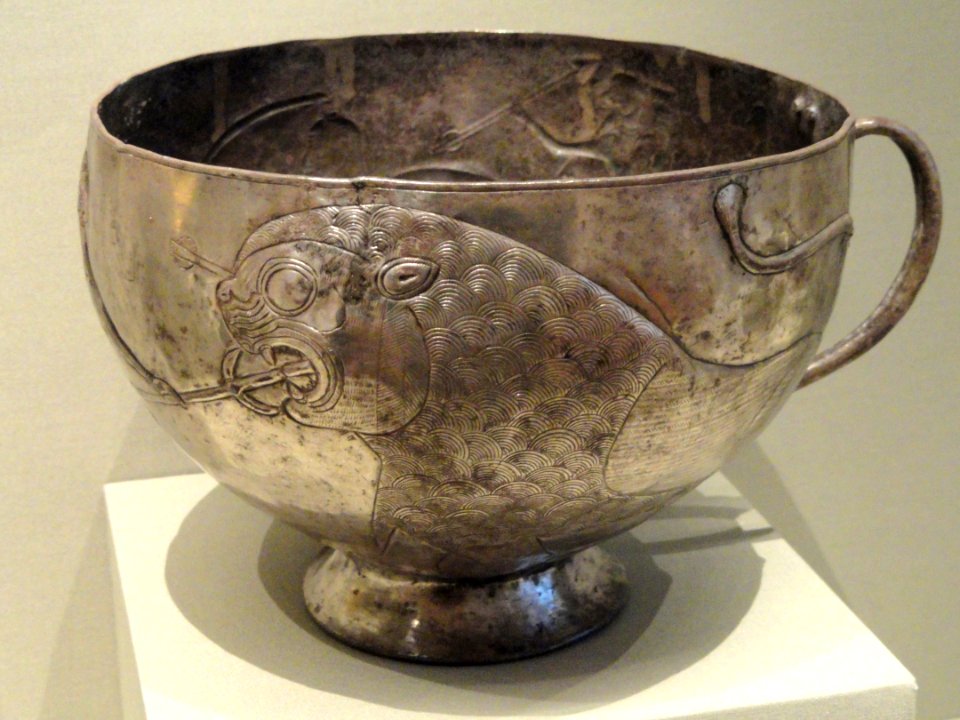 Lion Hunt Cup, 1100-1000 BC, Amlash, northwest Iran, silver - Cleveland Museum of Art - DSC08147