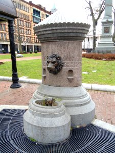 Lion's Head Drinking Fountain - Springfield, MA - DSC03245