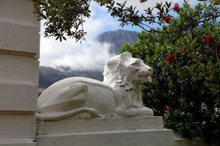 Lion Gateway (right detail)