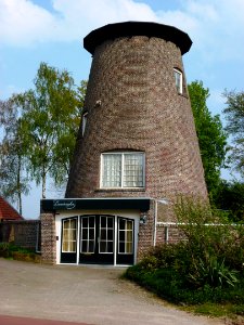 Linne (Maasgouw) Linnermolen (wind) 01
