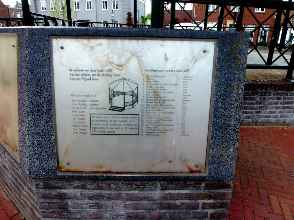 Linne (Maasgouw) muziekkiosk tekst