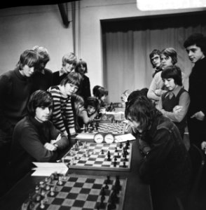Linksonder Bert Warmerdam, Bestanddeelnr 926-9145