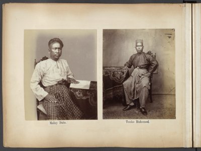 Links Malay Dato. Rechts Tunko Muhammed, Bestanddeelnr 815 20